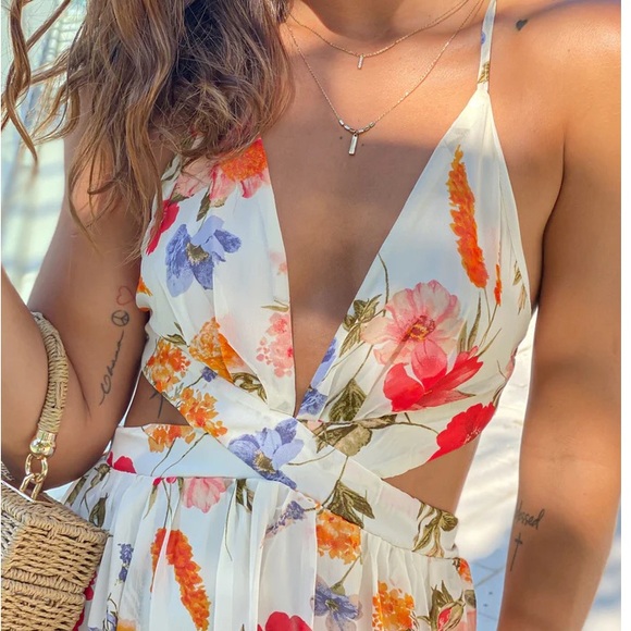 Papaya White, Red, Pink floral Sleeveless Maxi Sundress | Size Large - Picture 3 of 8